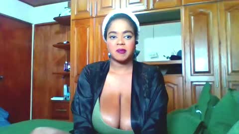 bianca ebony online show from 11/25/24, 02:16