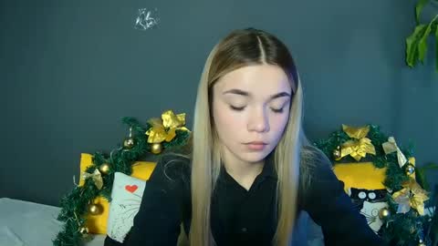 blondagirl_ online show from 12/13/24, 01:28