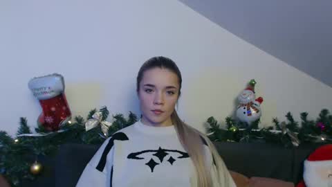 blondagirl_ online show from 12/18/24, 04:57