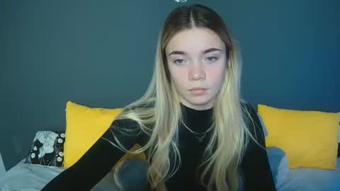 blondagirl_ online show from 12/04/24, 01:17