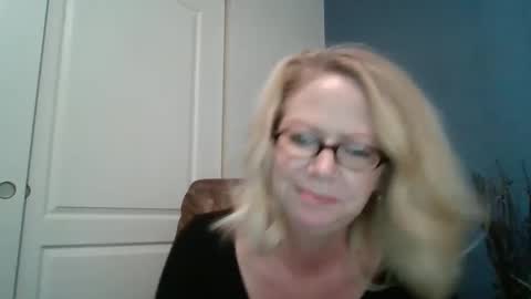 blondefun2 online show from 11/28/24, 10:53