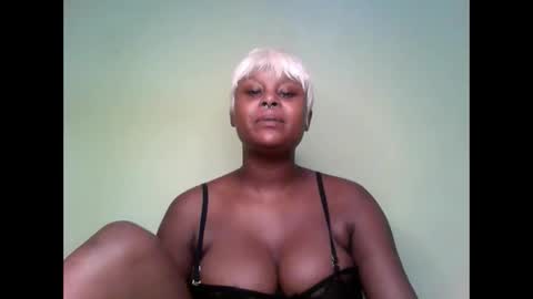 brownsugar_p online show from 11/18/24, 08:33