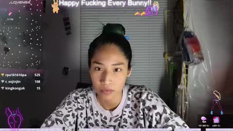 Tokki  bunny  online show from 11/26/24, 01:30