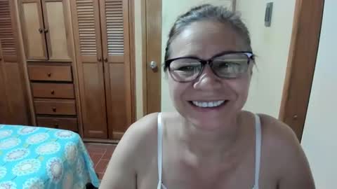 caarlaa_69 online show from 12/19/24, 10:03