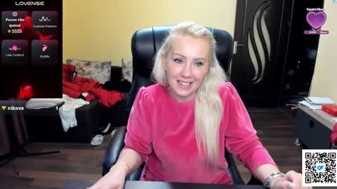 candy_hellenx online show from 12/16/24, 08:17