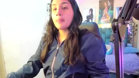 caroline_rodriguez_ online show from 11/27/24, 11:03