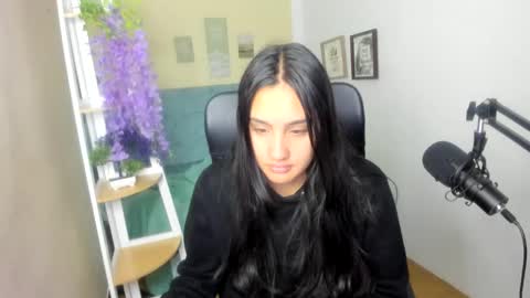 caroline_rodriguez_ online show from 12/26/24, 11:13