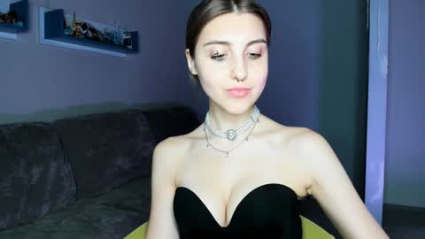 Seductress Cassia  FINDOM AND SADISM  NO NUDE online show from 11/23/24, 07:24