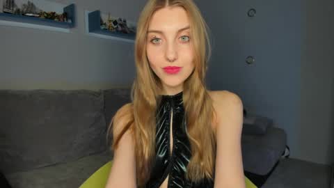 Seductress Cassia  FINDOM AND SADISM  NO NUDE online show from 12/03/24, 06:46