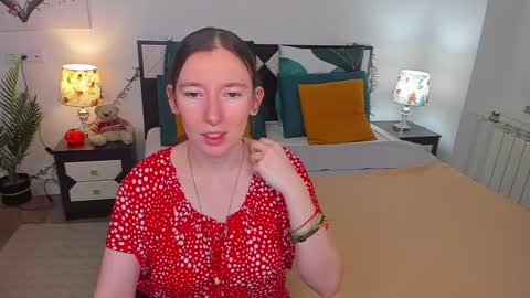 Catrin online show from 12/08/24, 02:11