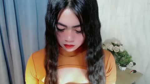 cathy_ho online show from 12/18/24, 01:10