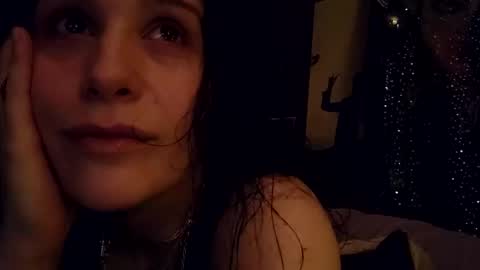 GiaBellaxoxo online show from 12/29/24, 10:43