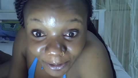 clarah_pendo777 online show from 12/12/24, 08:38