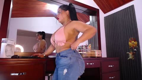 Sara Martinez      online show from 01/05/25, 07:17