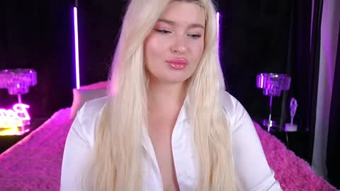 onlyfans amyleyy online show from 11/23/24, 07:50