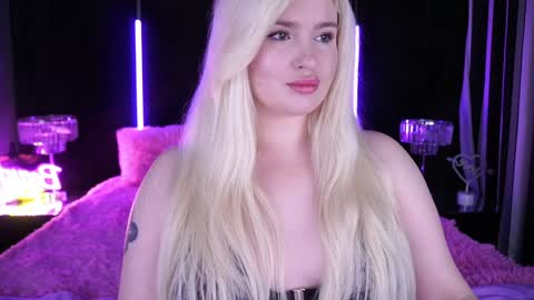 onlyfans amyleyy online show from 11/28/24, 08:03