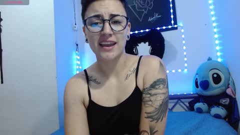 lyan onlyfans n linda online show from 11/15/24, 07:27