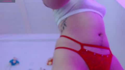 lyan onlyfans n linda online show from 11/27/24, 04:04