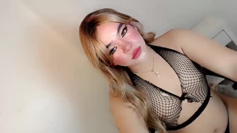 Hot Ayisha online show from 12/17/24, 02:06