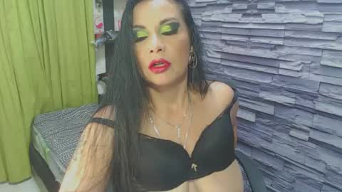 cruela_deviil online show from 12/06/24, 06:49