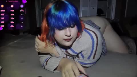 Curvygothfemboy online show from 12/08/24, 06:22