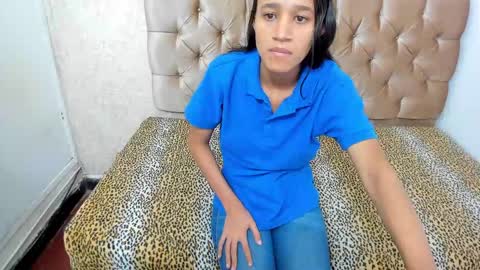 cute_ebony_18 online show from 12/01/24, 11:53