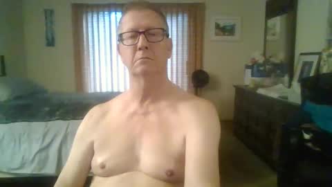 daddddy2023 online show from 01/07/25, 08:21