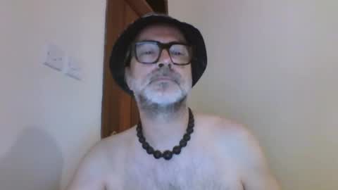 daddynextdoor75 online show from 12/23/24, 10:44