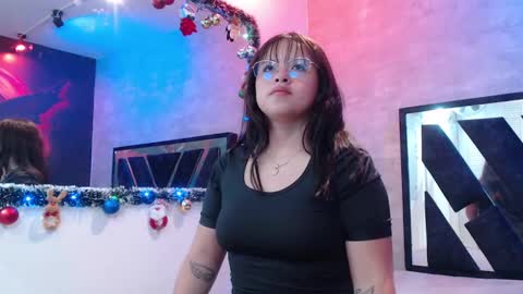 dahiana_0 online show from 11/19/24, 12:57