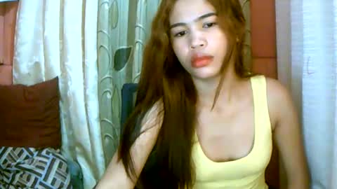 dahlia_123 online show from 12/18/24, 01:33