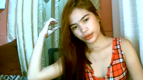 dahlia_123 online show from 01/08/25, 10:25