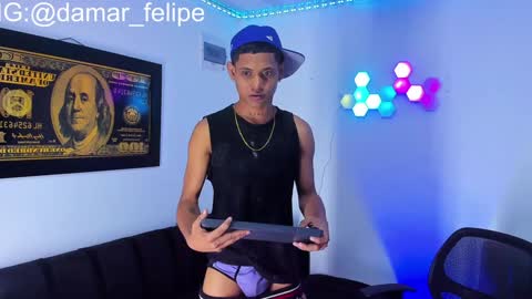 damar_felipe online show from 11/13/24, 03:19