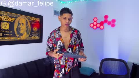 damar_felipe online show from 11/26/24, 11:02