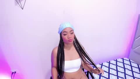 danna_garciaa_ online show from 12/21/24, 02:01