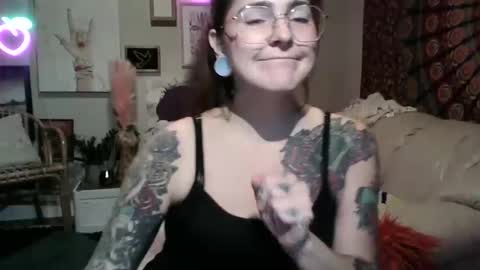 jadelovexo online show from 11/27/24, 12:19