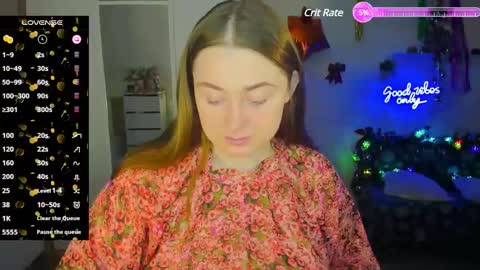 Sophie online show from 12/08/24, 04:11