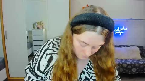 Sophie online show from 11/30/24, 05:07