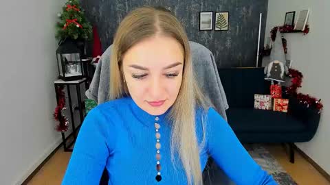 devil_elvie online show from 12/12/24, 01:17