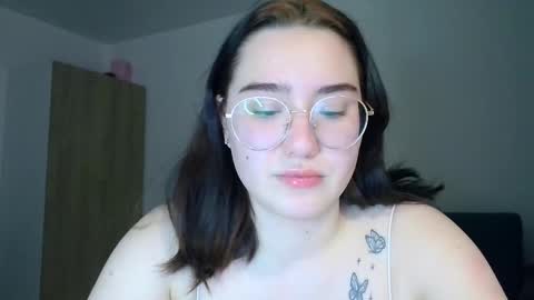 diamondd_girl online show from 12/16/24, 02:44