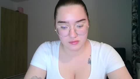 diamondd_girl online show from 12/19/24, 03:29