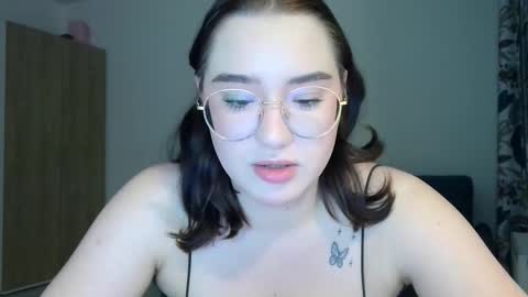 diamondd_girl online show from 12/15/24, 01:50