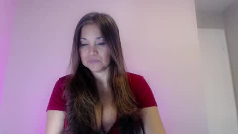 DivineLynn online show from 11/24/24, 01:36