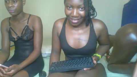 ebony_godess6 online show from 11/19/24, 04:19