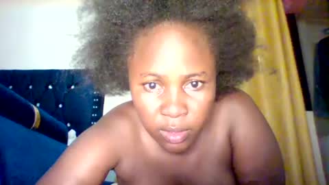 ebonycindy online show from 11/12/24, 08:54