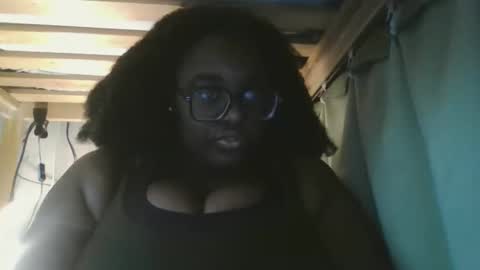 ebonyqueentits99 online show from 12/11/24, 07:29