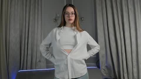 ZARA 18yo online show from 01/26/25, 06:13