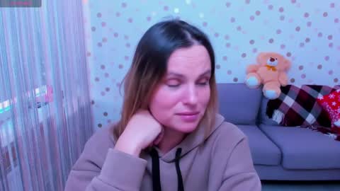 elina_fire online show from 01/09/25, 01:12