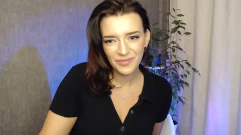 Elina online show from 11/10/24, 09:35