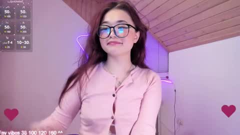 Hey Im Elizzi. Lets have fun and enjoy together  online show from 11/27/24, 08:23