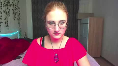 elsa_hot_here online show from 12/19/24, 03:01